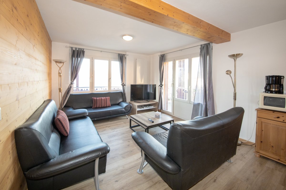 Central N°4 : 5.5 pièces en Duplex Central N°4 : 5.5 pièces en Duplex